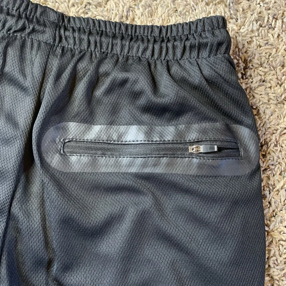 NWT Extreme Fit Shorts Mens Large Black Graham Lined Pockets Gym Athletic Logo